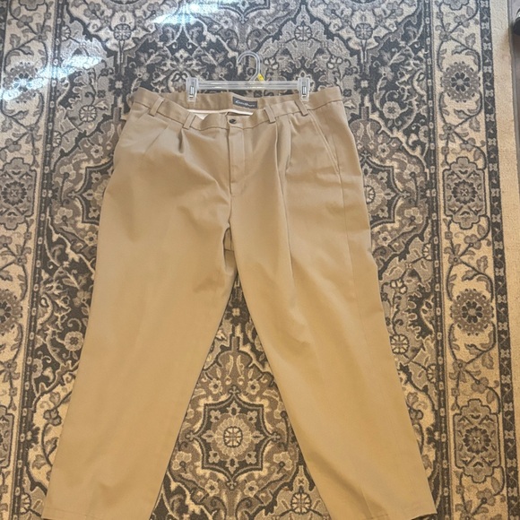 Eddie Bauer Other - Classic Men's Eddie Bauer Khaki Chinos